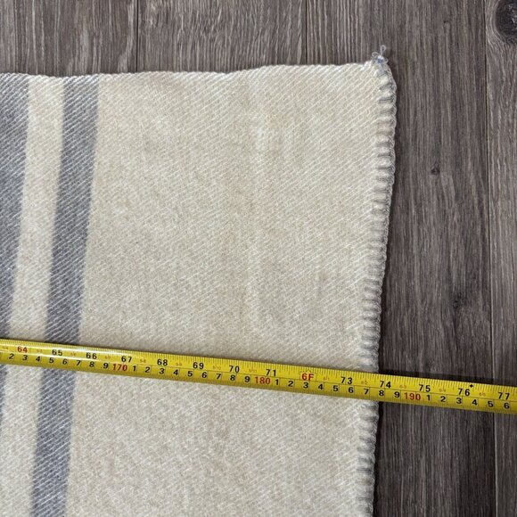 Vintage 100% Wool Blanket 36x74 Ivory Blue Stripe Throw Camp Cabin Decor Cottage - Picture 8 of 8